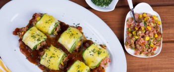 Rollos de Calabacita y Jamón de Pavo y Cerdo Americano